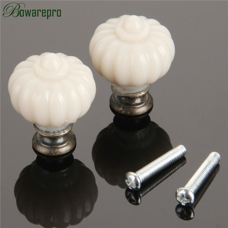 Bouton d'armoire en forme de A - Furniture Hardware Legs avis et prix